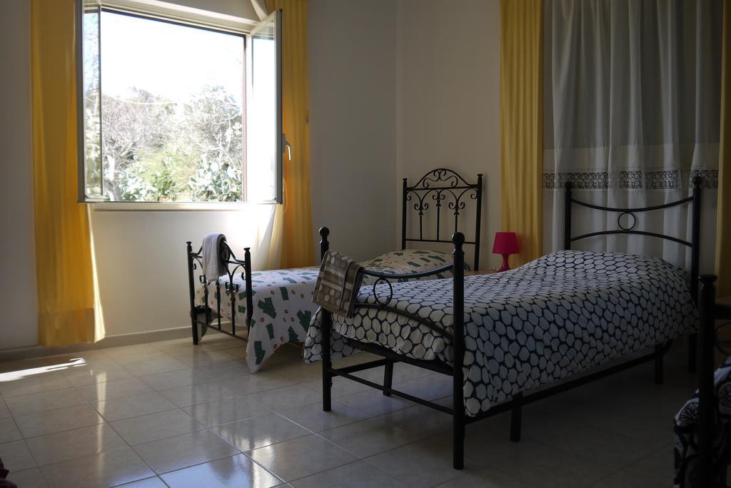 Casa Vacanze Laura Villa Caltanissetta Room photo